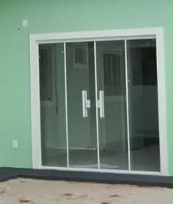Vende-se porta blindex nova