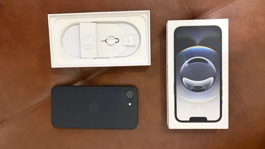iPhone 16e - Foto 2