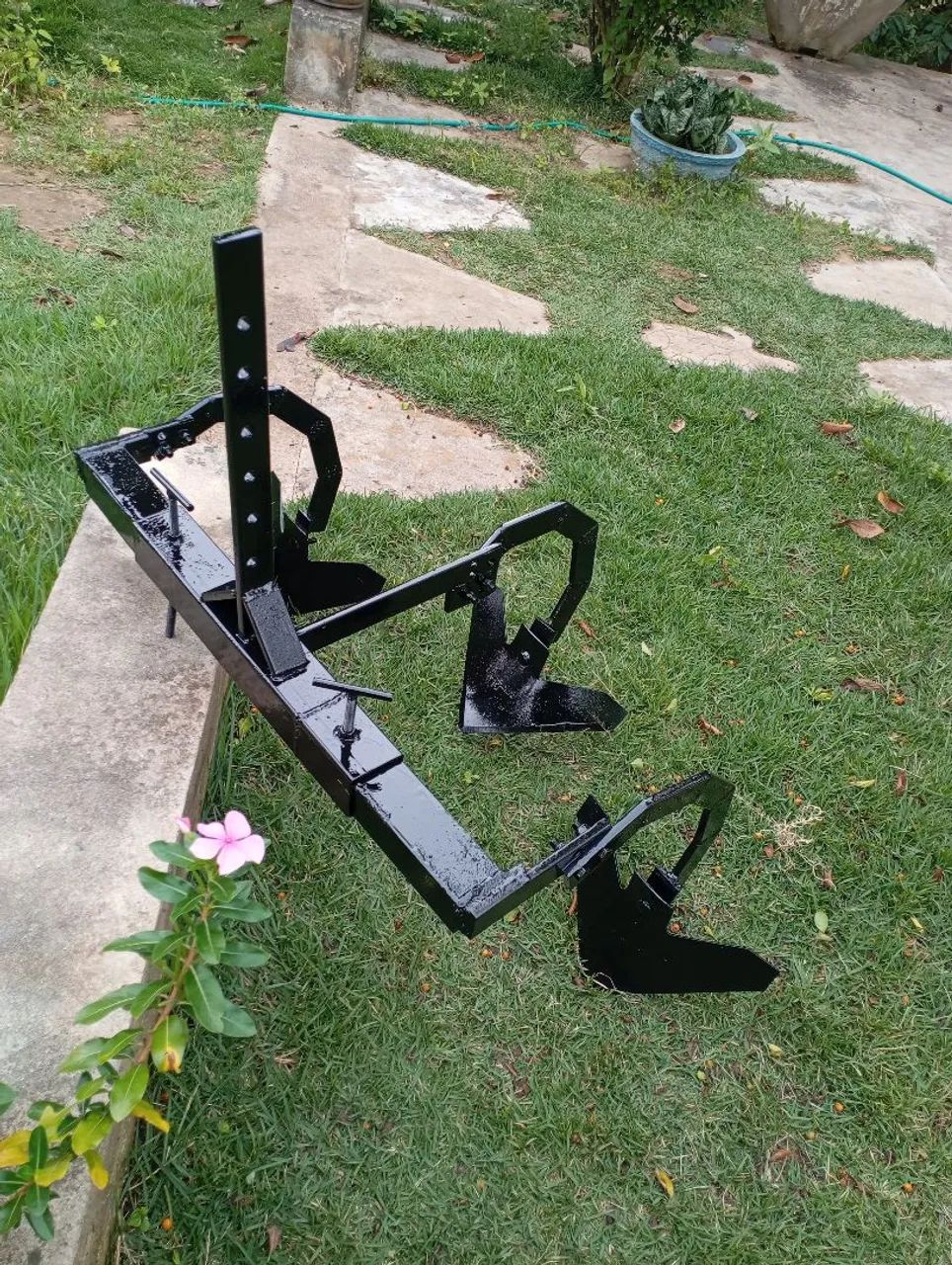 Cultivar para microtrator ou tratorito 