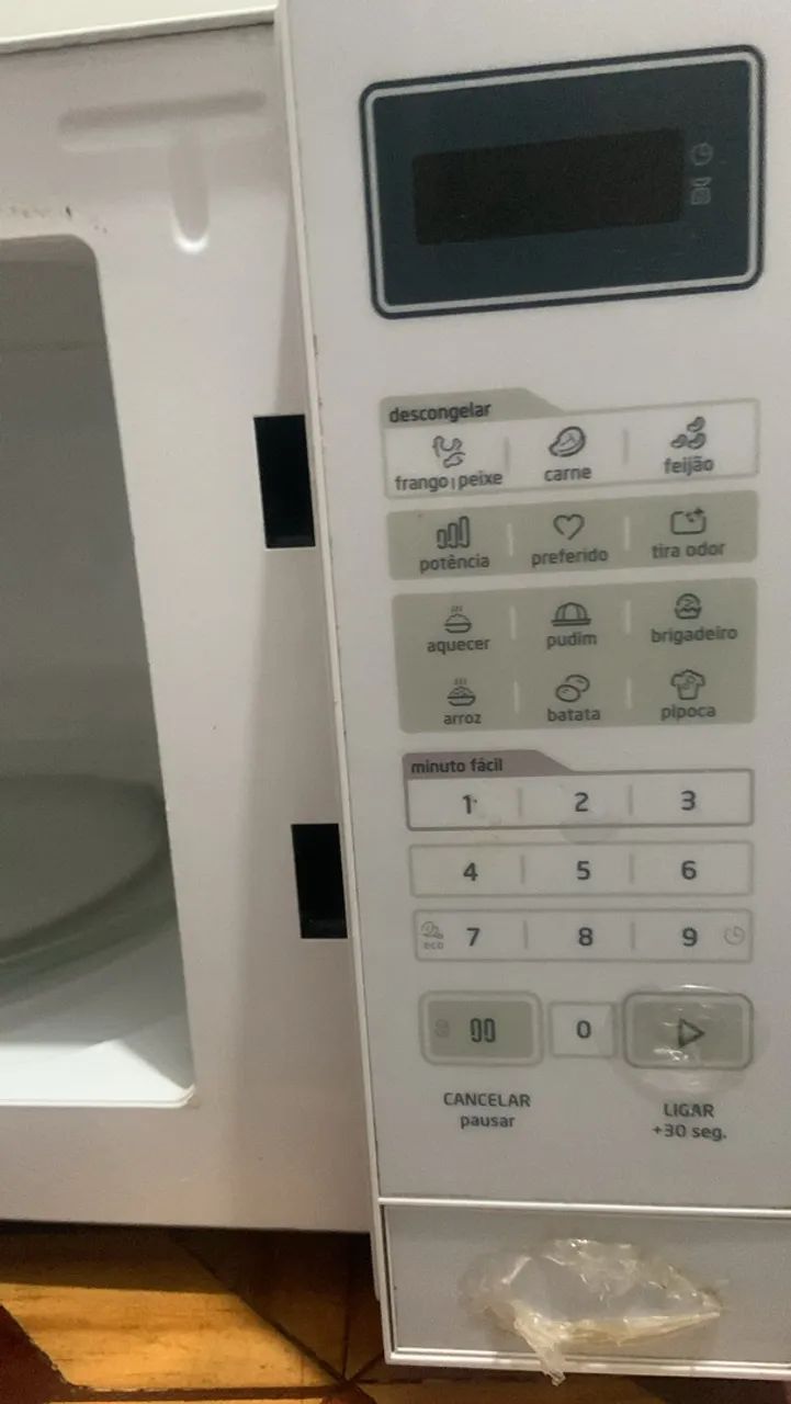 Microondas Midea 22L  - Foto 3