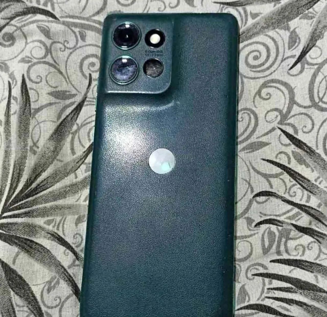 Motorola Edge 50 Pro - 256GB/12RAM