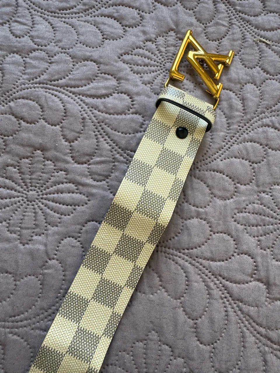 Cinto Feminino fivela dourada 