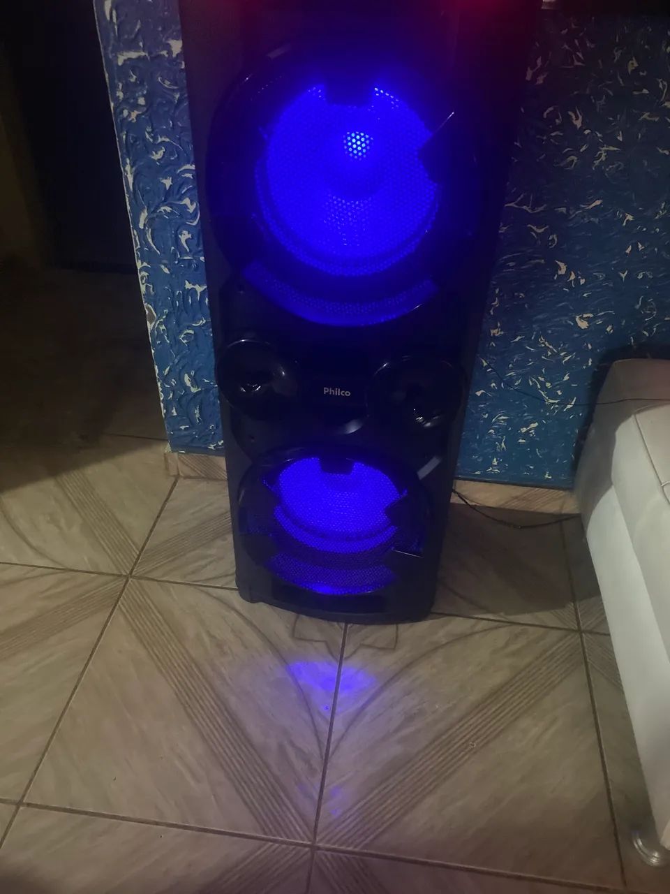 Vendo caixa d som tem td  - Foto 3