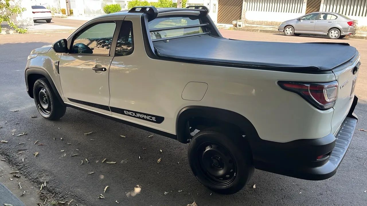 Fiat Strada Endurance 1.4 Flex 8V CS Plus 2022 - Foto 4