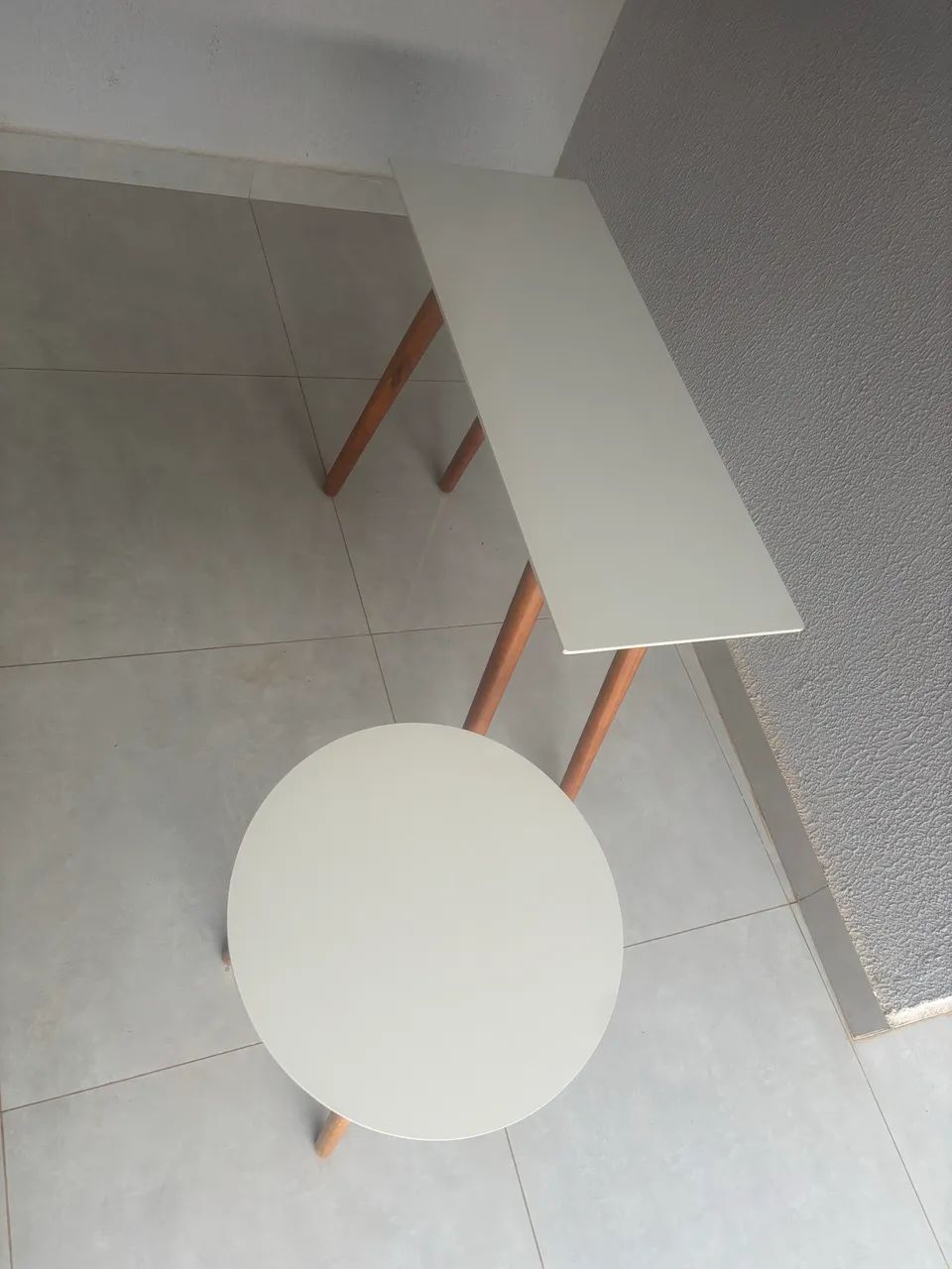 Aparador + Mesa de Canto - Foto 3
