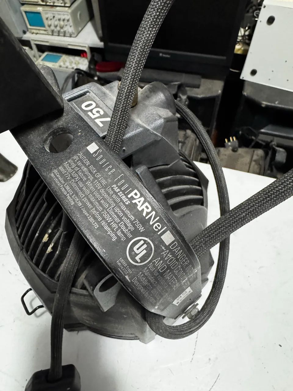 Refletor Source Four ParNel 750W 220V - Foto 2