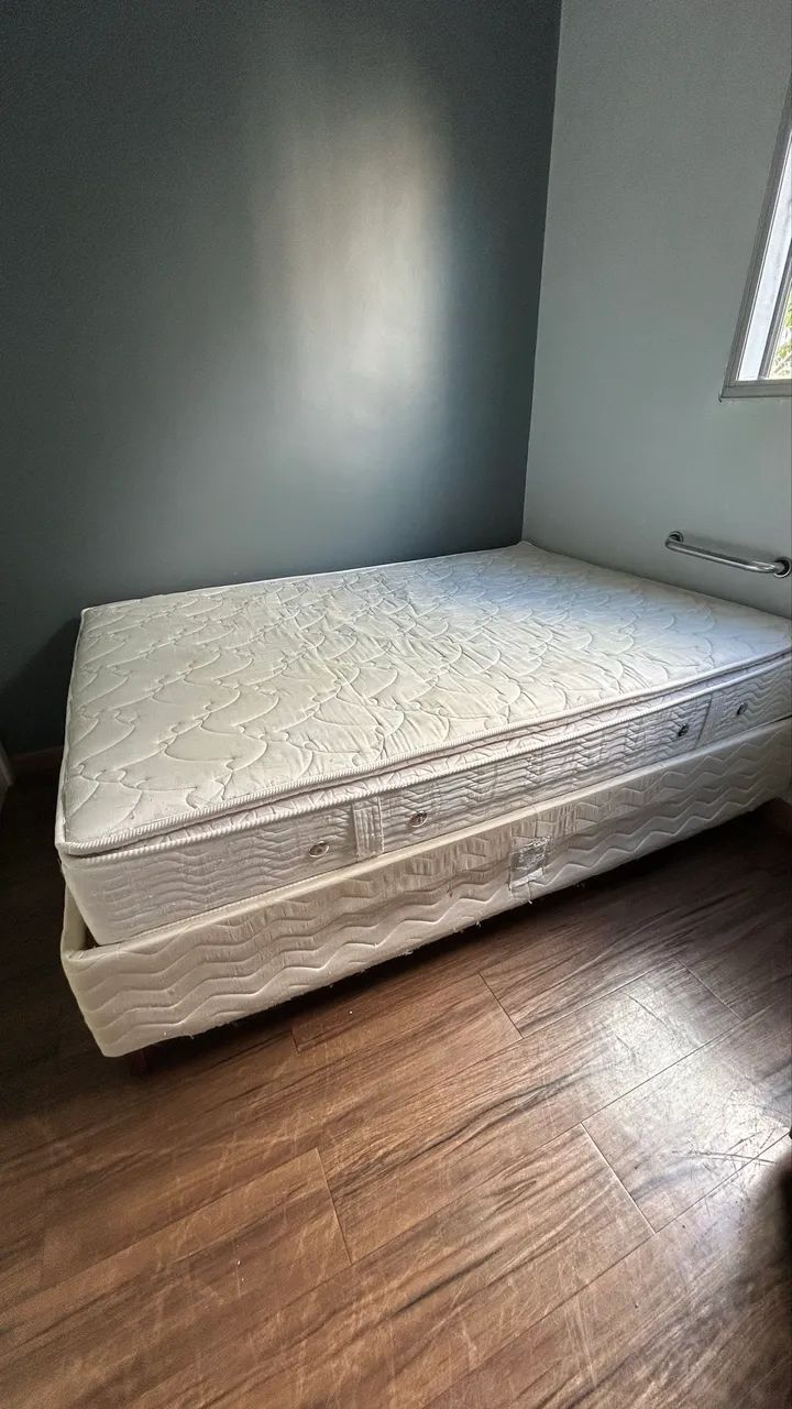 Cama box casal - usada 