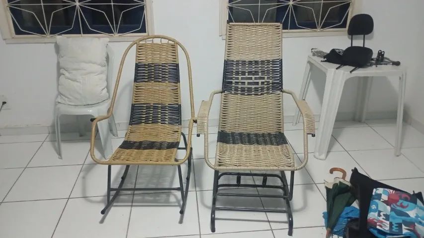 Cadeira de balanço - ótimo estado - 100 reais