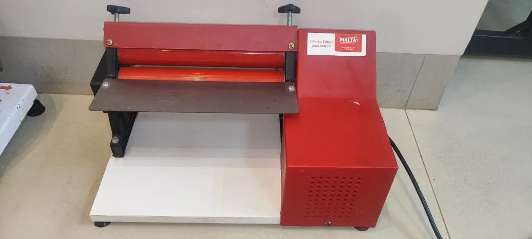 CILINDRO PARA MASSAS MALTA