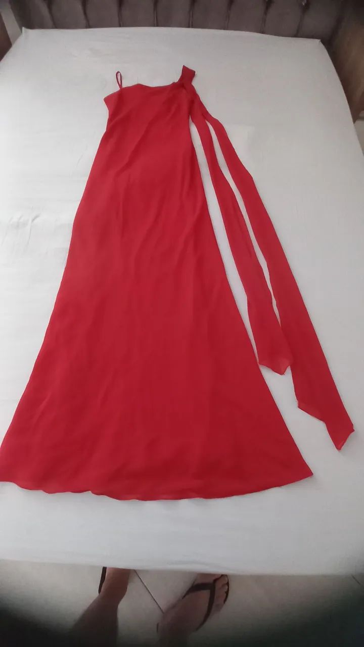 Vestido longo para festas.