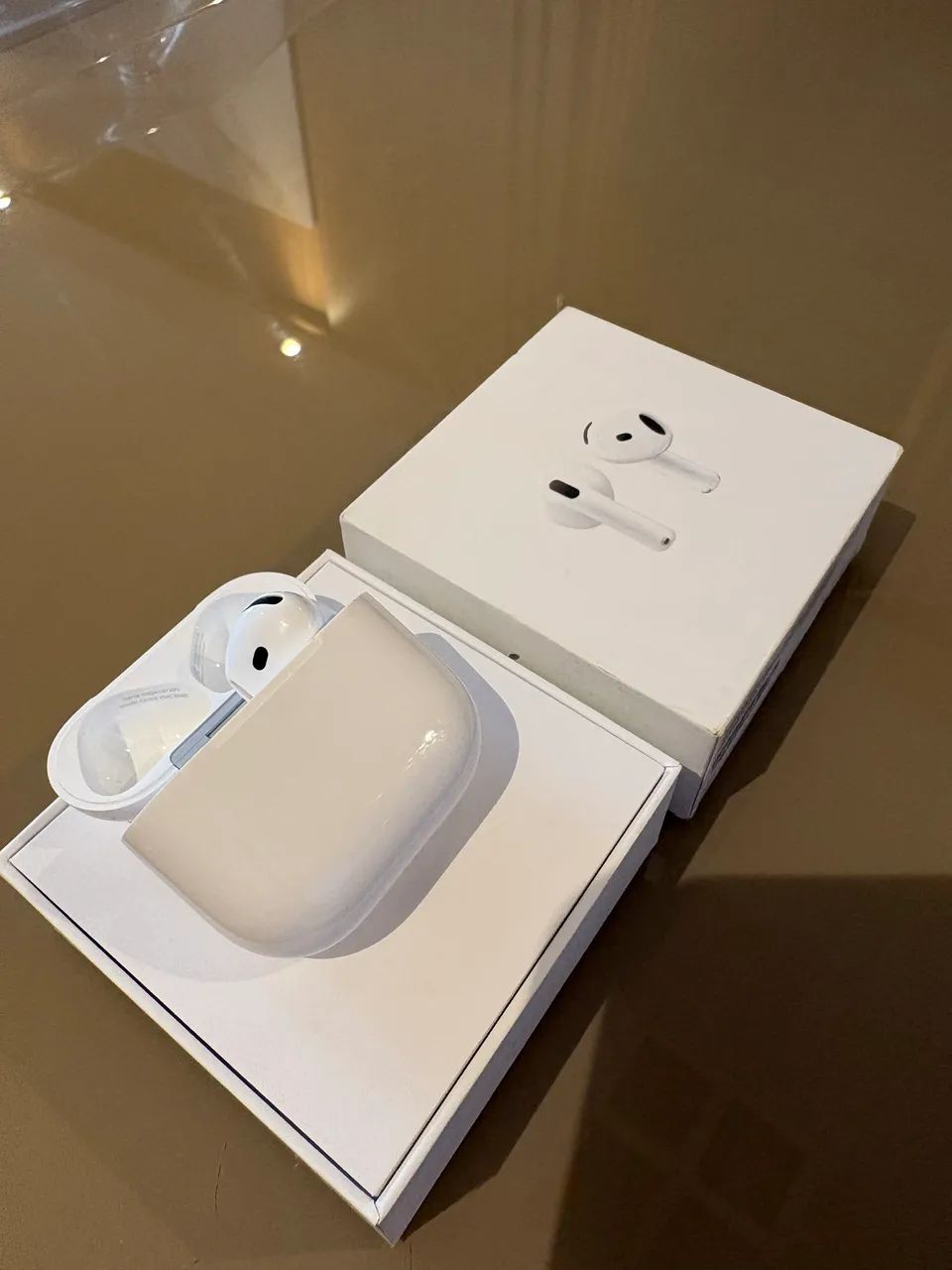 Airpods 4 - Estojo de carregamento + fone direito  - Foto 3