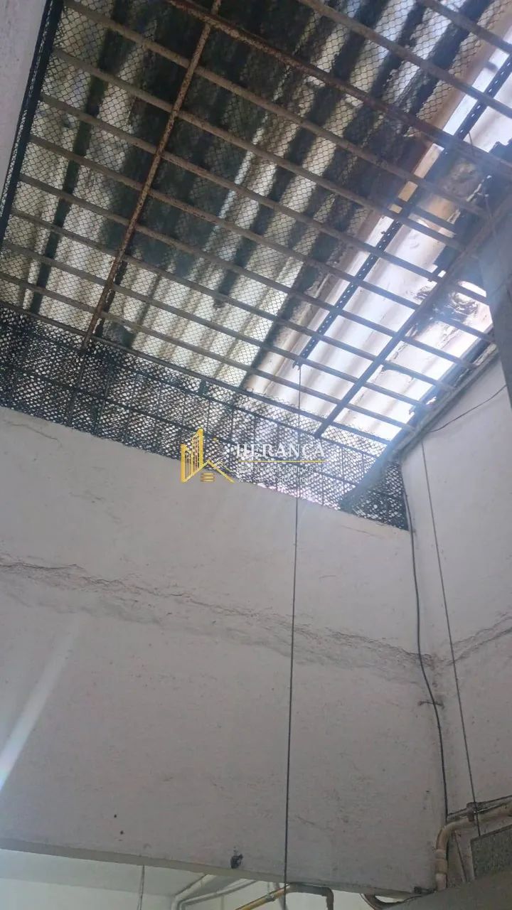 Excelente Oportunidade Comercial em Cascadura  Loja + Galpão com 177m² - Foto 4
