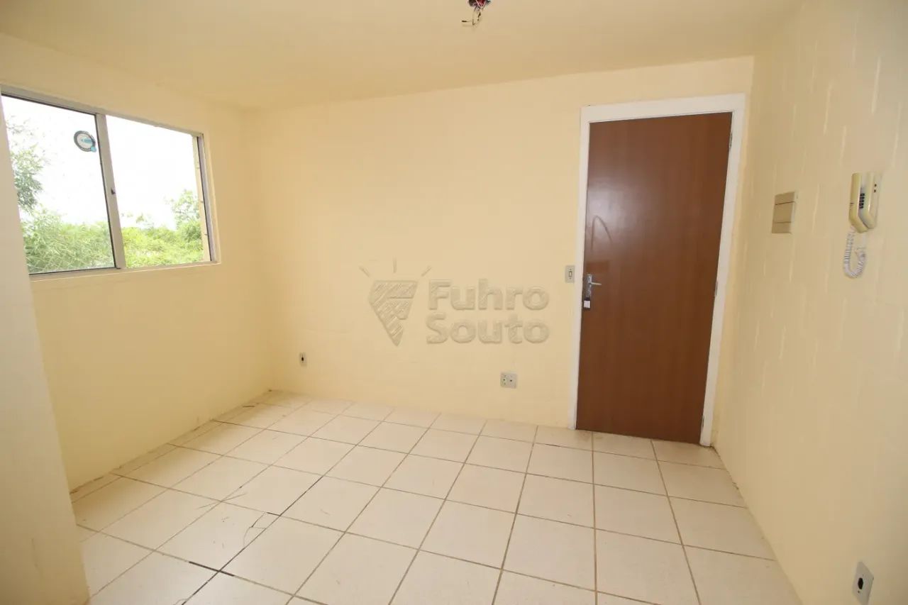Apartamento Padrão em Pelotas - Foto 3
