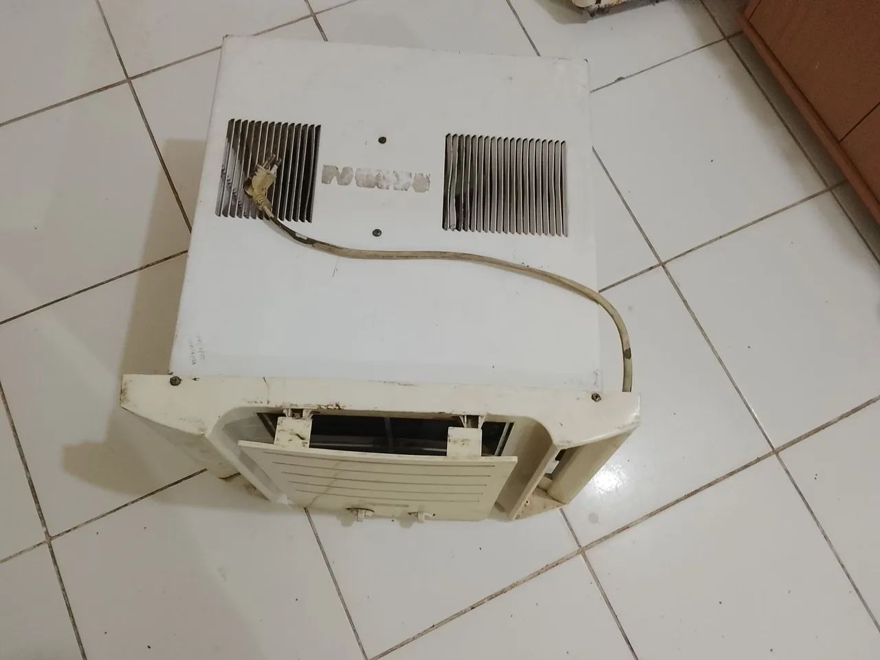 Ar condicionado de janela, 7500 BTUs - Foto 3