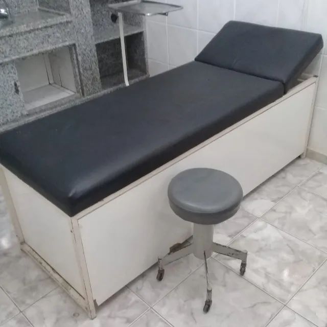 Maca para ultrassom fixa com balcão usada, no estado