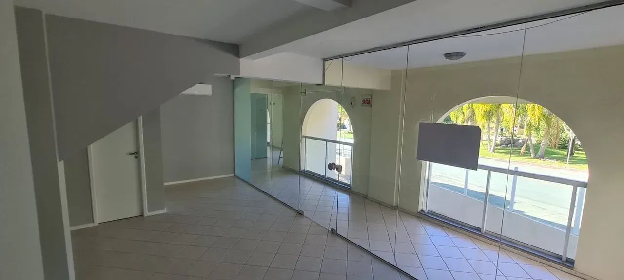 Loja 27 metros quadrados em Praia Brava - Florianópolis - SC