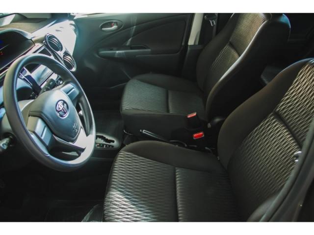 TOYOTA ETIOS 1.5 X SEDAN 16V FLEX 4P 2019 - Foto 9
