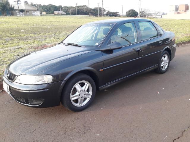 Vectra Expression 2002