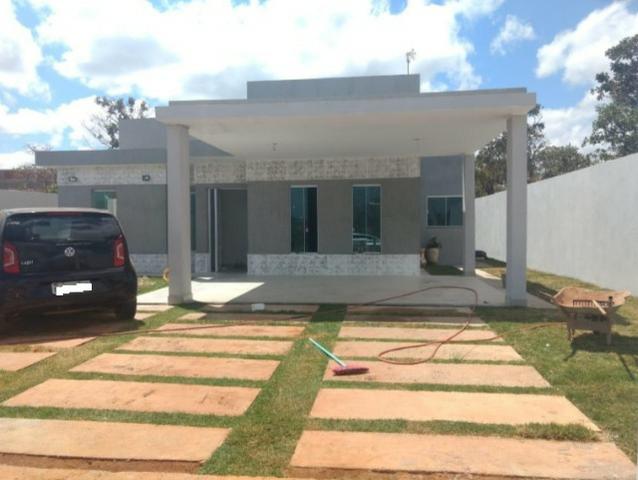 Samuel Pereira oferece: Casa Nova de 3 Suítes no Condomínio Alto da Boa Vista Sobradinho