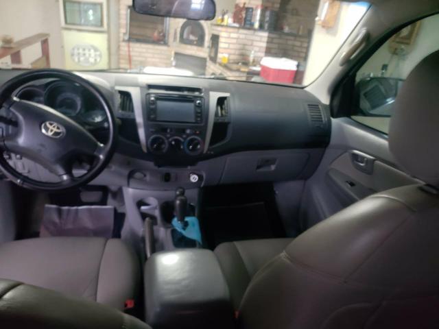 Vendo uma Hilux - Foto 3