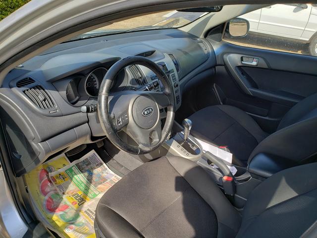 Vendo Kia Cerato 1.6 Automatico - Foto 6