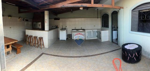 Casa com 3 dormitórios à venda, 202 m² por R$ 300.000 - Parque São Matheus - Presidente Pr