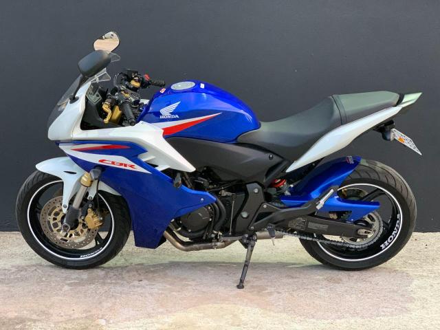 Cbr 600 impecável