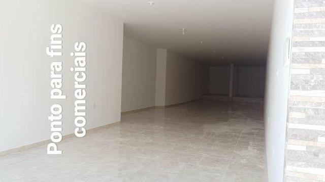 Vendo ou troco apartamento com galpão