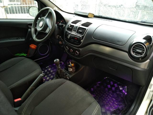 Gran Siena Attractive 1.4 8v 2015 GNV 3ºG 16m³ - Foto 7