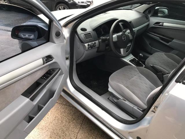 Chevrolet Vectra Sedan - Foto 7