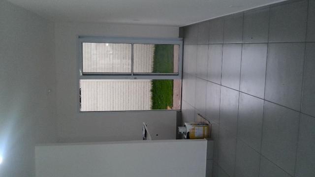Aluga casa 2 quartos, com quintal. Res. Rossi. área de lazer completa e segurança - Foto 4