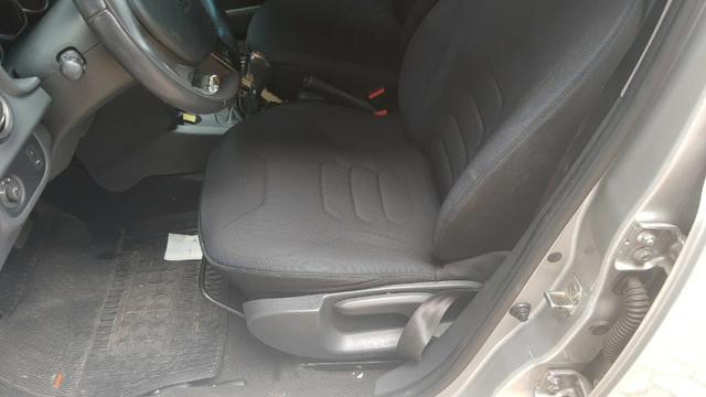 Vendo Sandero Dynamic 2016/2016 - Foto 3