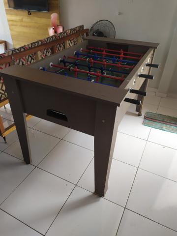 Mesa de pimbolim