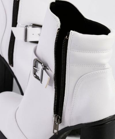 Bota branca bbc - Foto 3