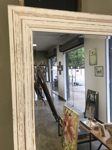Espelho Grande com moldura branca demolição - Foto 6