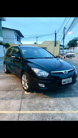 I30 teto solar e bancos em couro