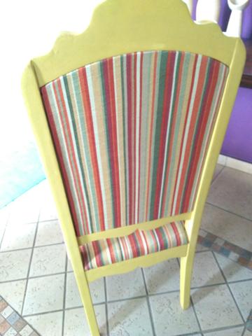 Cadeira antiga restaurada - Foto 3