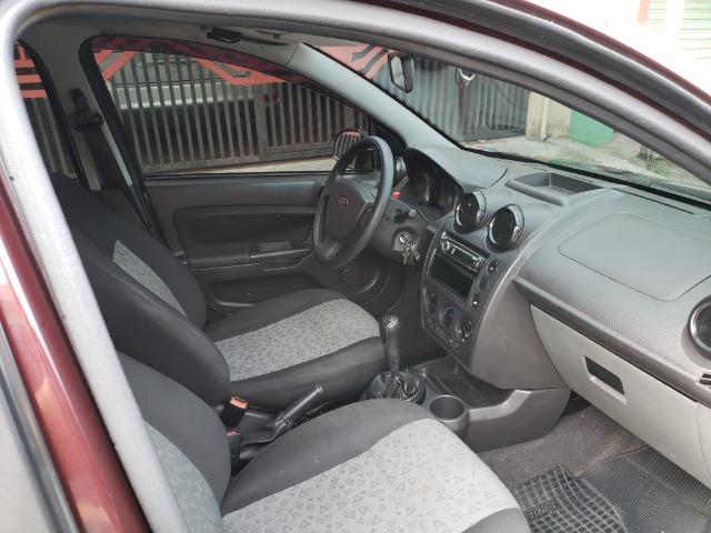 Ford Fiesta Sedan 1.6 2011 - Foto 6