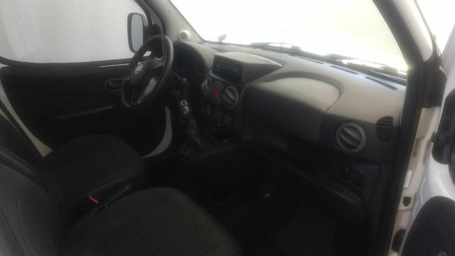 Doblo Cargo 1.8 16v (Flex) 2014/2014 - Foto 4