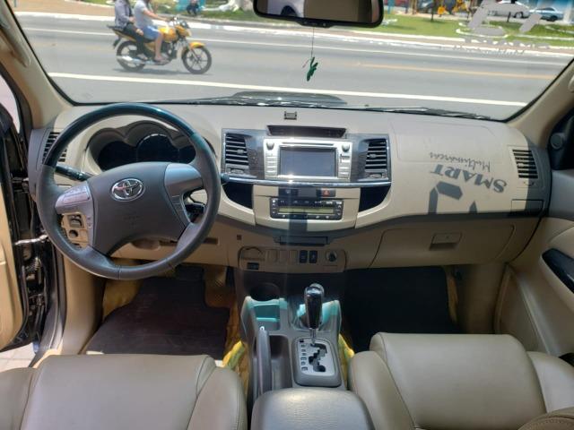 Toyota SW4 SRV 3.0 4X4 2013/2013 Preta - Foto 9