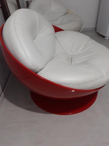 Vendo poltrona em couro