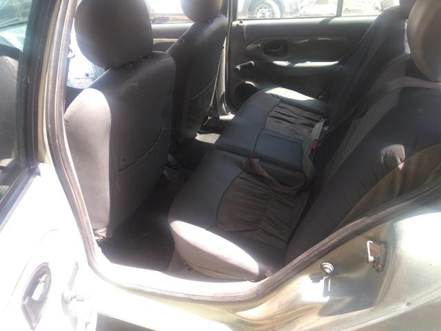 Renault Clio 2002 - Foto 15