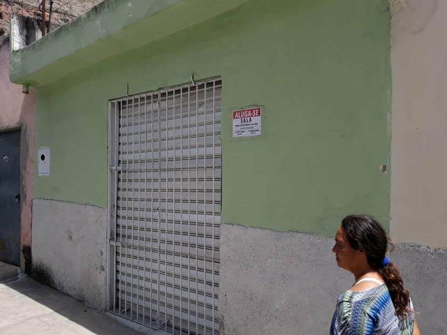 Aluga- se sala