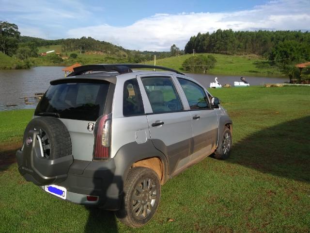 Fiat Ideia Adventure 1.8 Manual - Leia o Anuncio