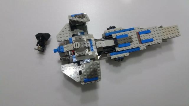 Lego Star Wars Sith Infiltrator 7151 - Foto 3