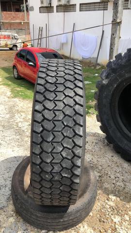 Pneus para caminhão - Foto 6