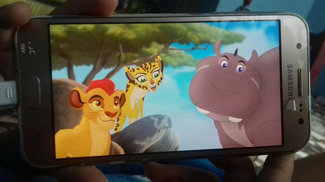 Vendo esse celular