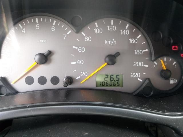 Focus sedan 2005 - Foto 5