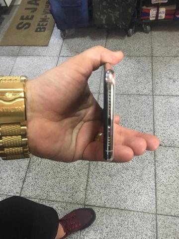 Imperdível iPhone XS Max 512 giga branco 6000 parcelo acréscimo da maquininha - Foto 4