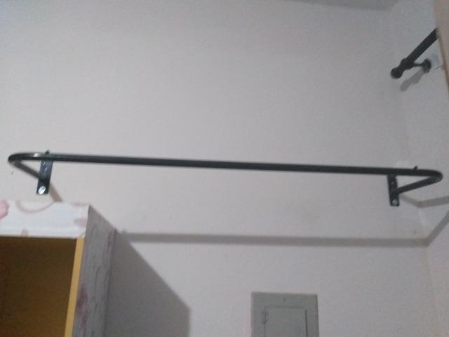 Arara de parede